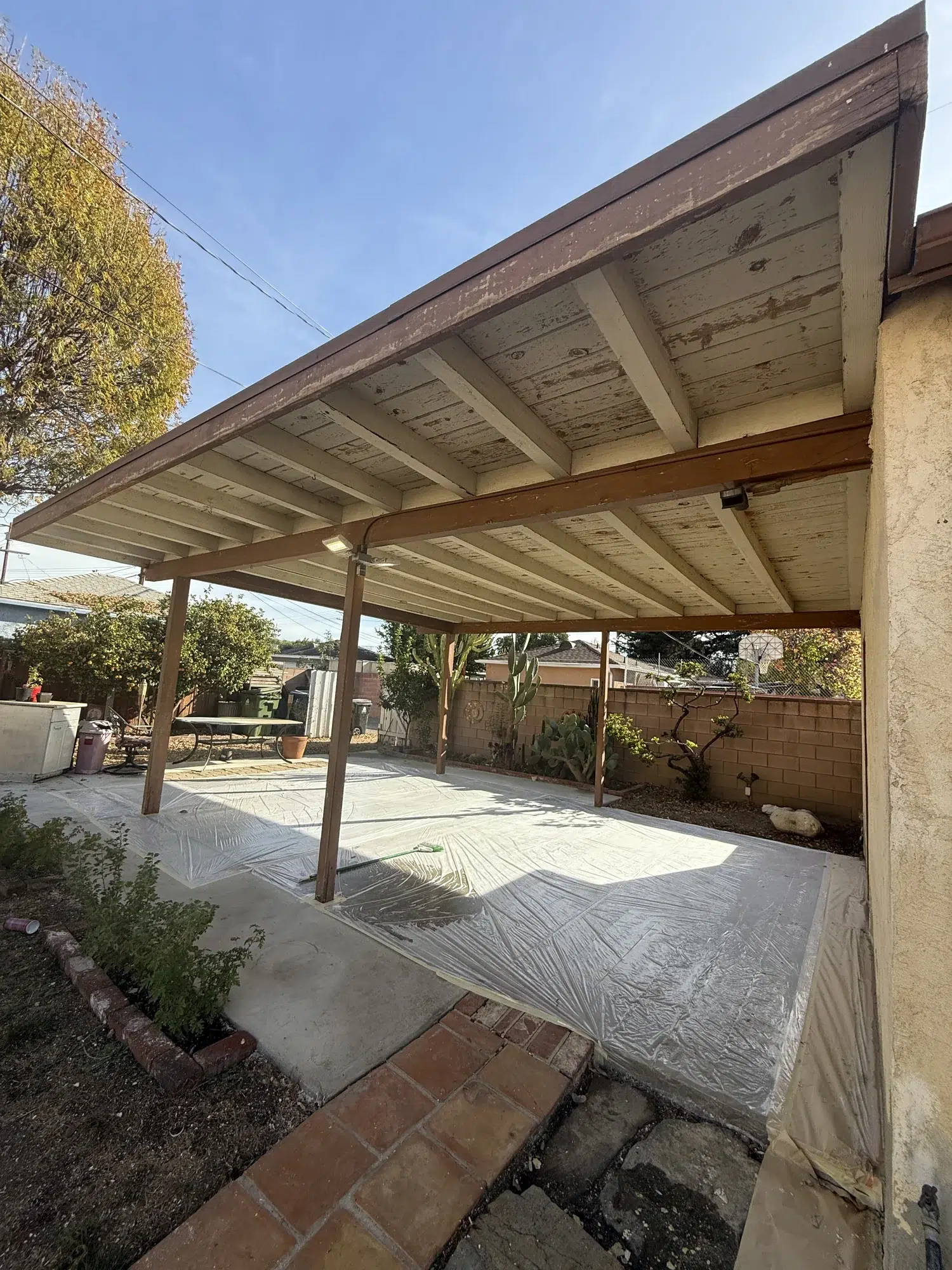 G&M Home Remodeling team providing Home Remodeling in Encino