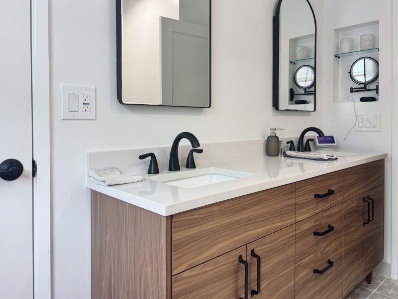 bathroom remodeling project glendale CA
